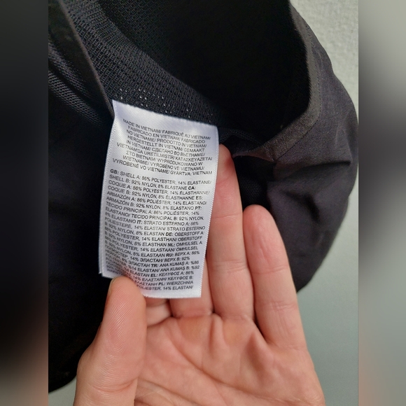 The North Face Summit Series Black Running Vest - Picture 7 of 7